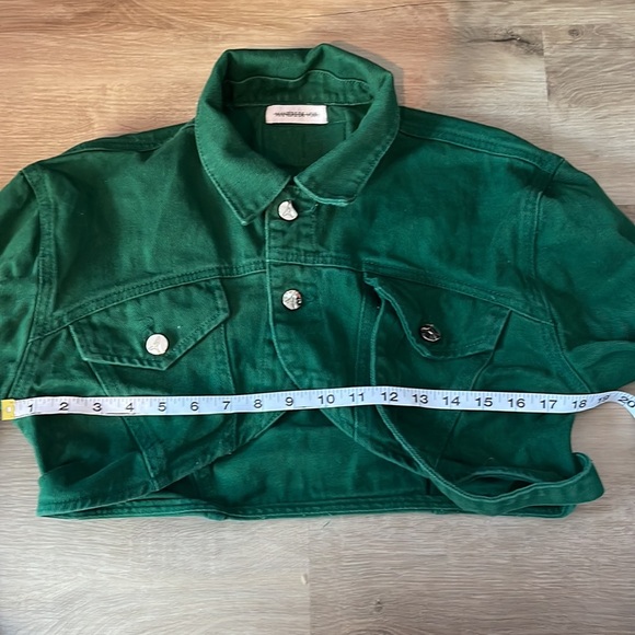 Maniere De Voir Set: Green Cropped Jacket US 6 & Boyfriend Cut Out Jeans US 6 - Picture 12 of 16